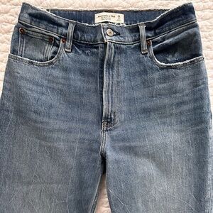 **Like New** Abercrombie Denim Jeans